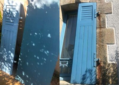 Truhaud Peintre 56 : Artisan peintresur Lorient (56) dans le Morbihan (56) et le Finistère (29) : travaux de toiture : nettoyage et démoussage toiture. Peinture hydrofuge toiture. Travaux de façade : Nettoyage et démoussage façade. Ravalement peinture façade. Imperméabilisation façade. Peinture boiserie et ferronnerie. Nettoyage des extérieurs et peinture d’intérieur : mur, plafond, boiserie…Pose de revêtements murauxpour la rénovation intérieure de la maison.